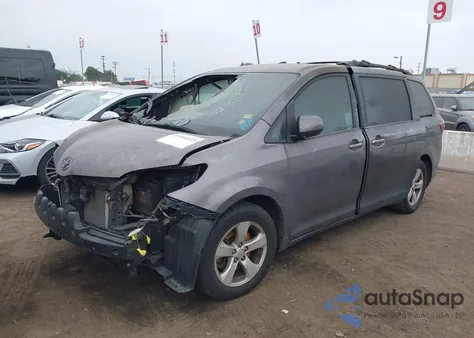 2015 Toyota Sienna Le 8 Passenger from USA, damaged, VIN 5TDKK3DC9FS686635